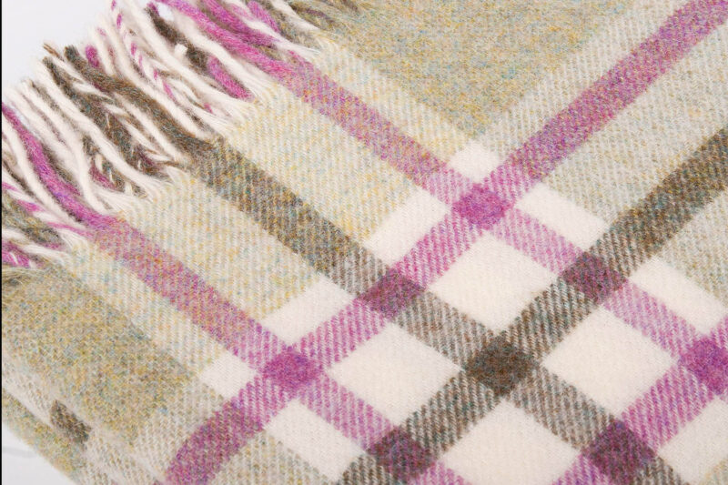 BR-TGP-Bronte-Tartan-Groen-Paars-wollen-dekentje
