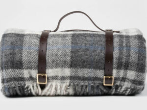 Tweedmill-Picknickkleed-wol-Tartan-Donkergrijs-waterdicht