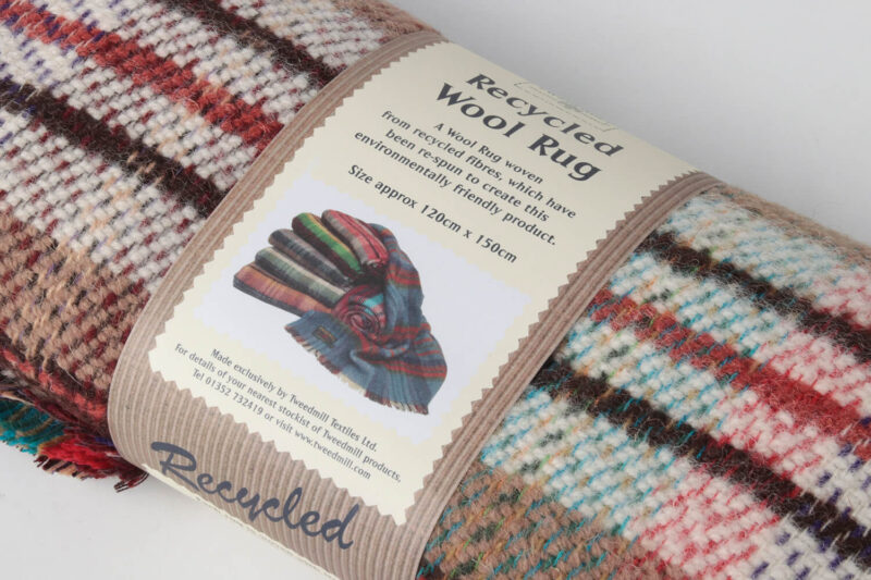 Tweedmill plaid MEDIUM-Recycled wol-Tartan-Beige rood-wollen-dekentje