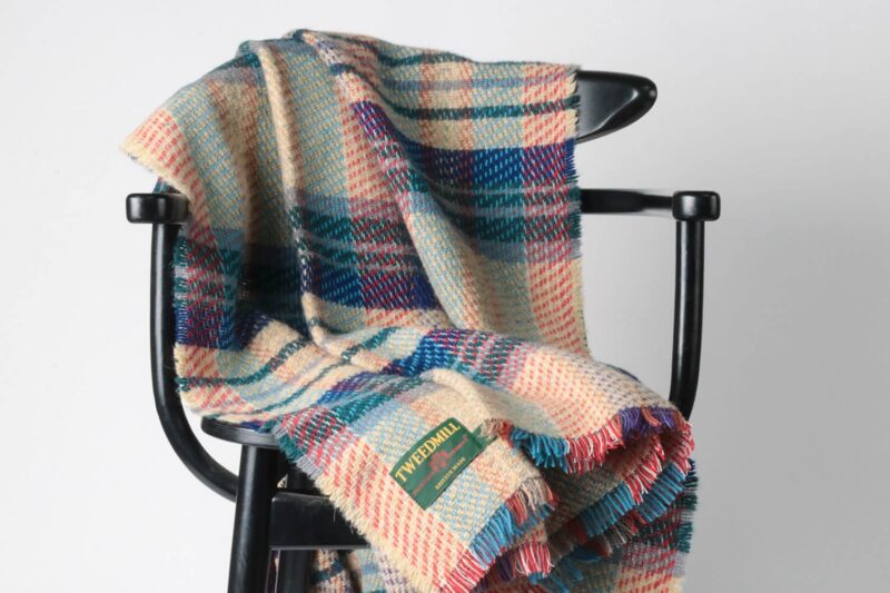 Tweedmill plaid Recycled wol-Tartan-Beige-Blauw-Groen-MEDIUM-wollen-dekentje