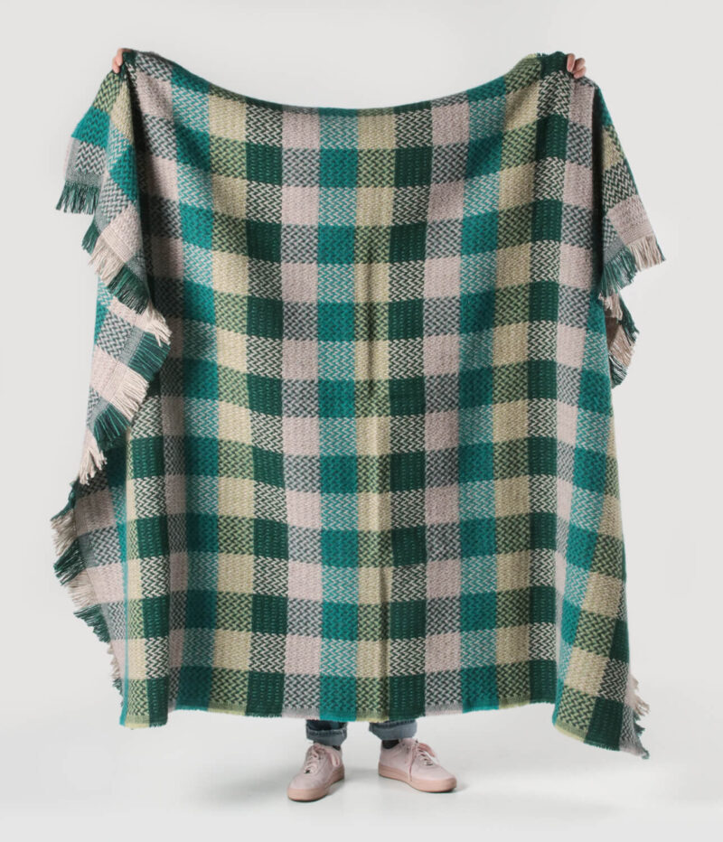 Tweedmill plaid XL-Recycled wol-Blokken-Groen-beige-wollen-dekentje