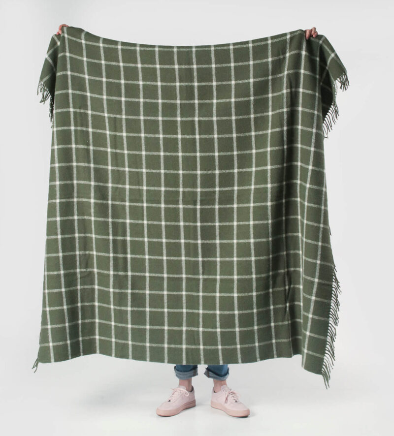 Tweedmill-Geruit-Goen-wollen-dekentje-plaid