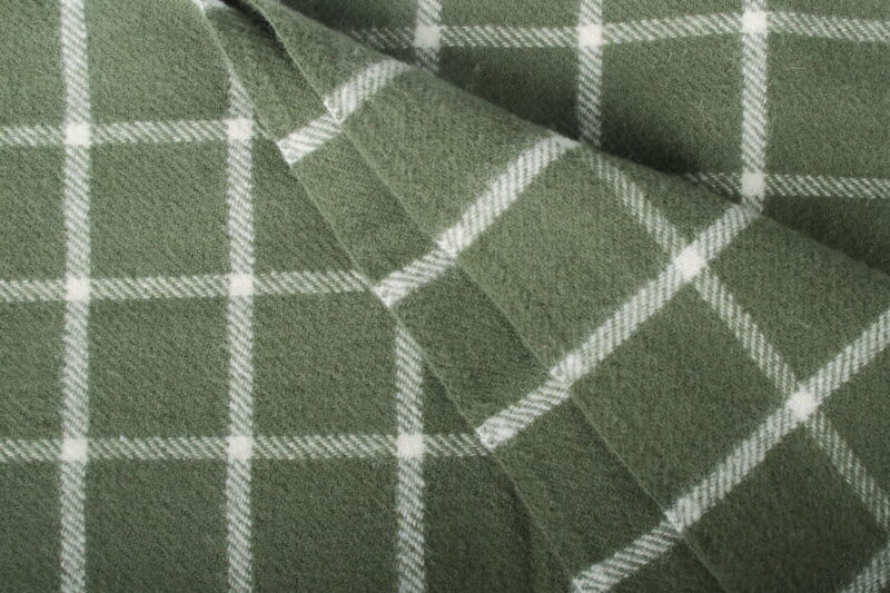 Tweedmill-Geruit-Goen-wollen-dekentje-plaid