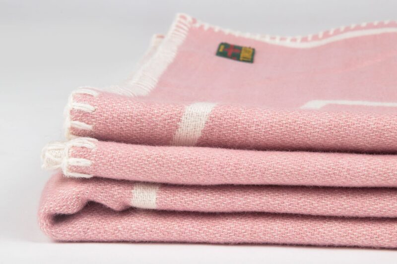 Tweedmill-Lijnen vierkanten Roze-Wit-katoenen-dekentje-plaid