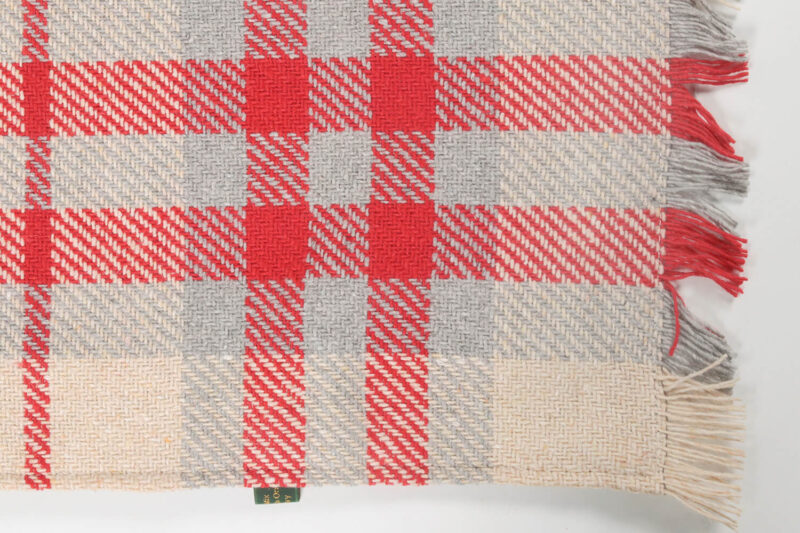 Tweedmill-Picknickkleed-wol-Tartan-Rood-beige-waterdicht