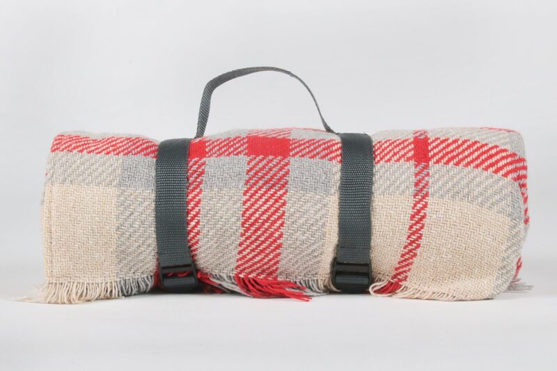 Tweedmill-Picknickkleed-wol-Tartan-Rood-beige-waterdicht