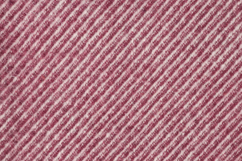Tweedmill-Diagonaal gestreept -Paars-wollen-dekentje-plaid