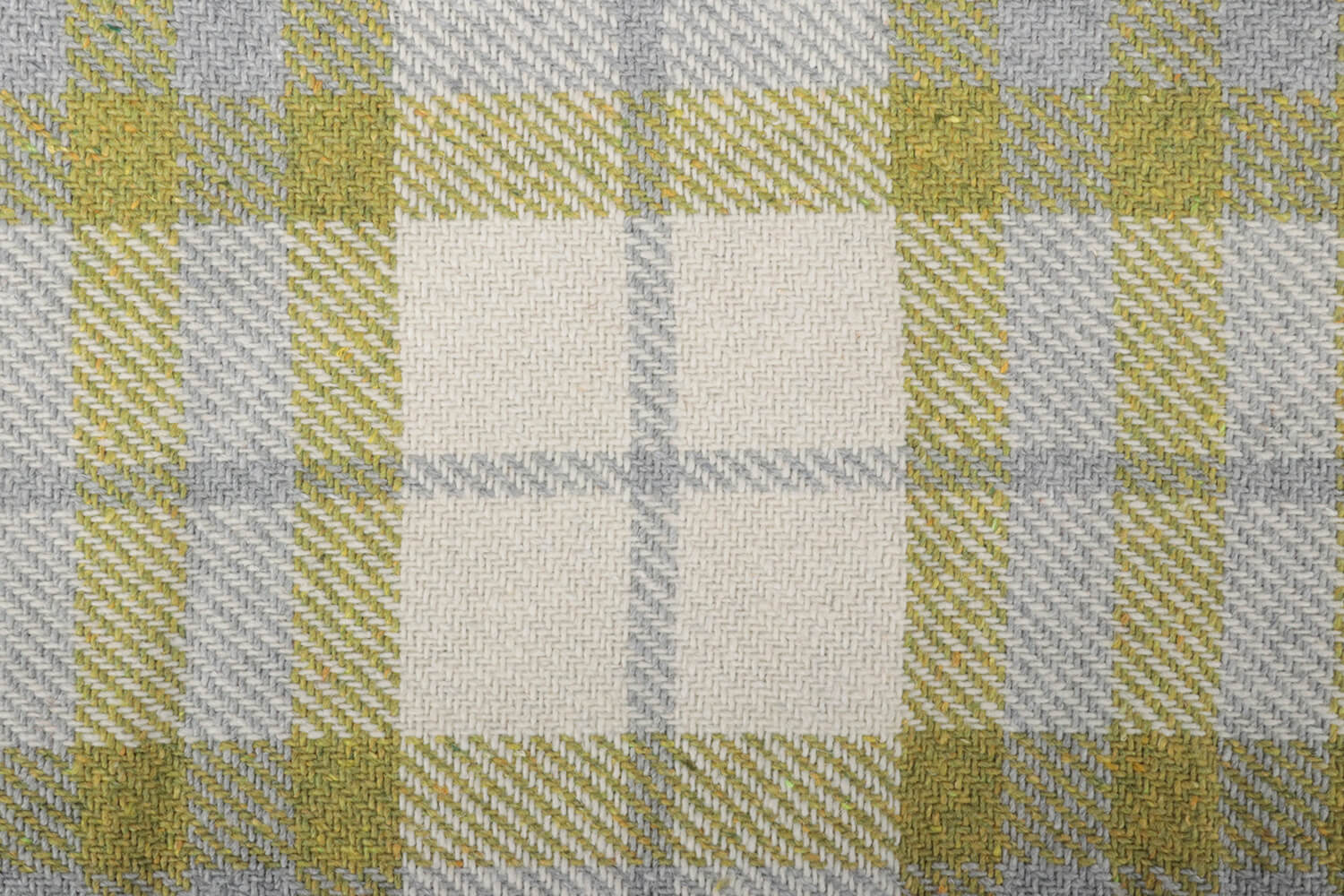 Tweedmill-Picknickkleed-wol-Tartan-Appelgroen-beige-grijs-waterdicht
