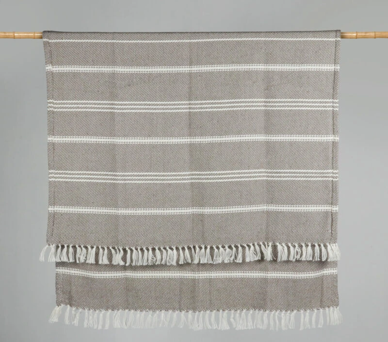 Weaver green plaid XL-Recycled-Strepen Oxford stripes-Donkerbeige wit-wollen-dekentje
