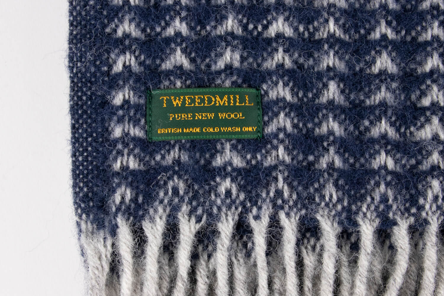 Tweedmill-Treetop-Donkerblauw-wollen-dekentje