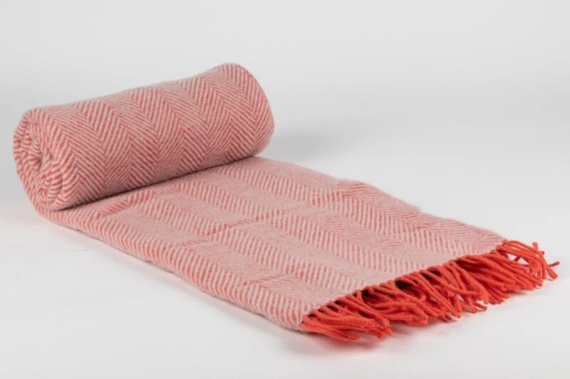 Tweedmill-Picknickkleed wol-Visgraat Flamingo-Roze wit-waterdicht-a