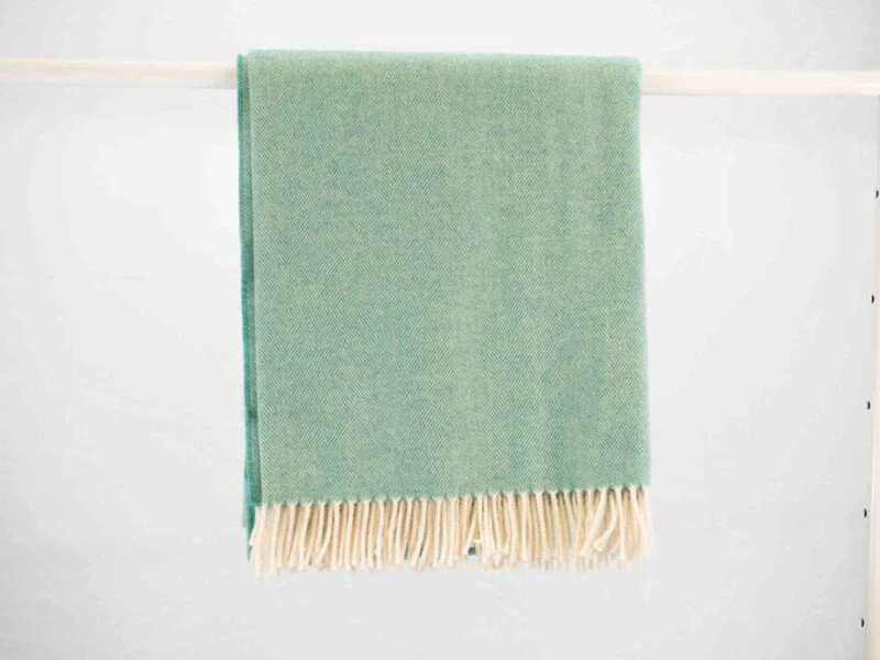 McNutt Merino deken Visgraat Mintgroen-2