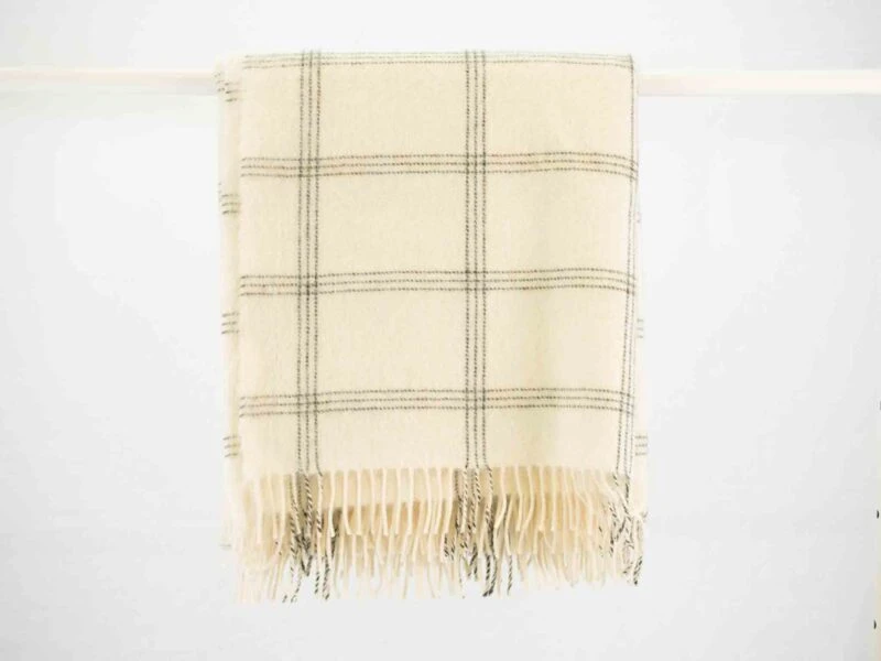 McNutt Alpaca Creme geblokt-2