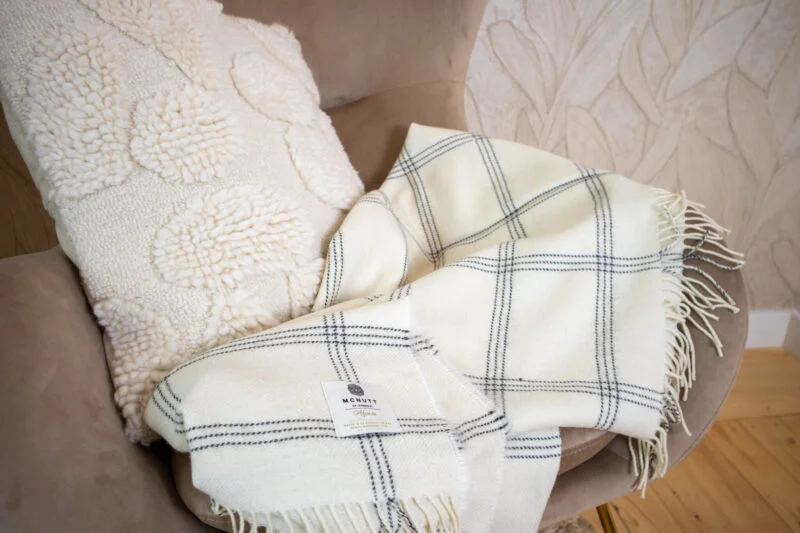 McNutt – Alpaca Plaid – Creme geblokt