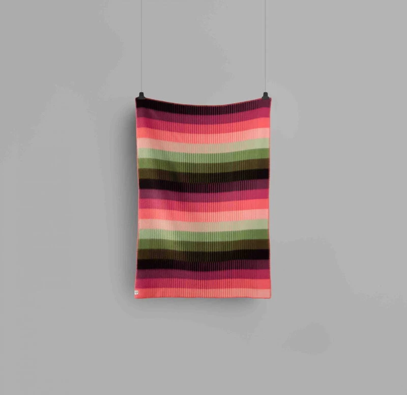 Røros “Åsmund Gradient” – Scheerwollen Plaid – Roze/Groen