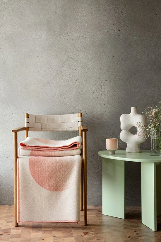 RØROS “MOON” – WOLLEN PLAID – ROZE