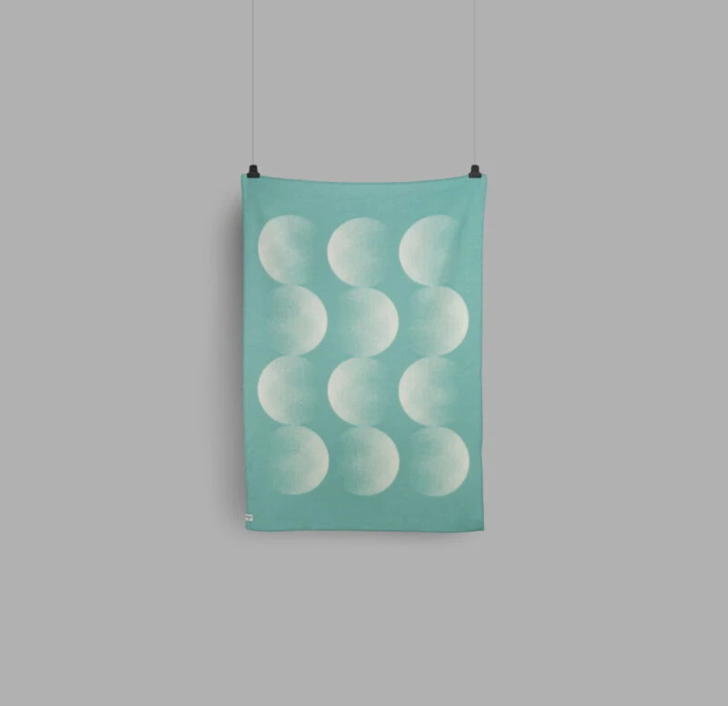 RØROS “MOON” – WOLLEN PLAID – GROEN
