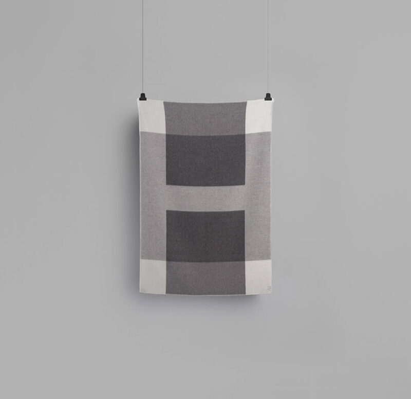 Røros "Syndin" - Wollen Plaid - Slate