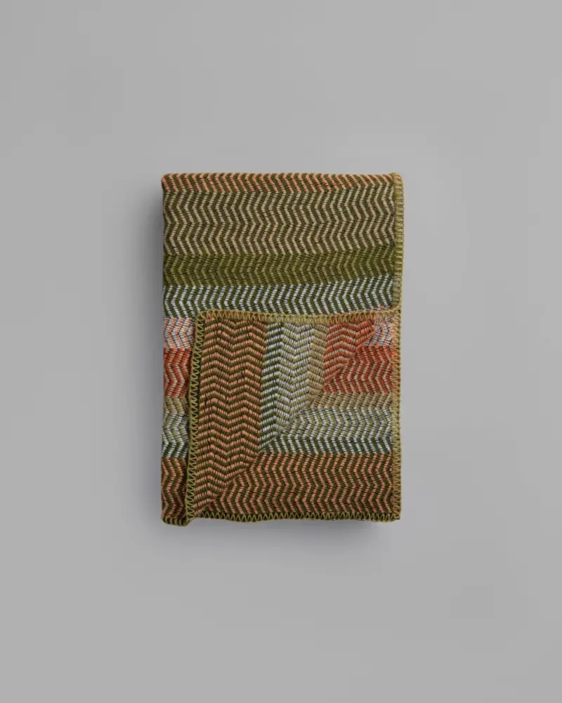 Røros “Fri” – Wollen Plaid – Groen Roze