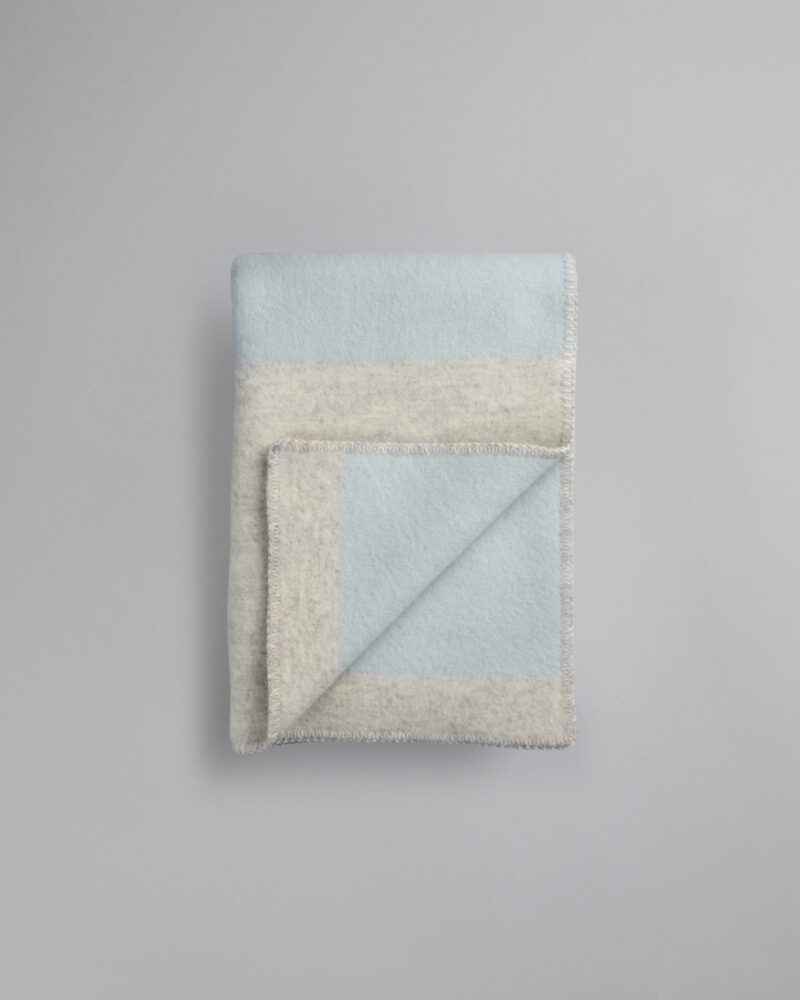 Røros “Bergstaden” – Wollen Plaid – Grijs Blauw