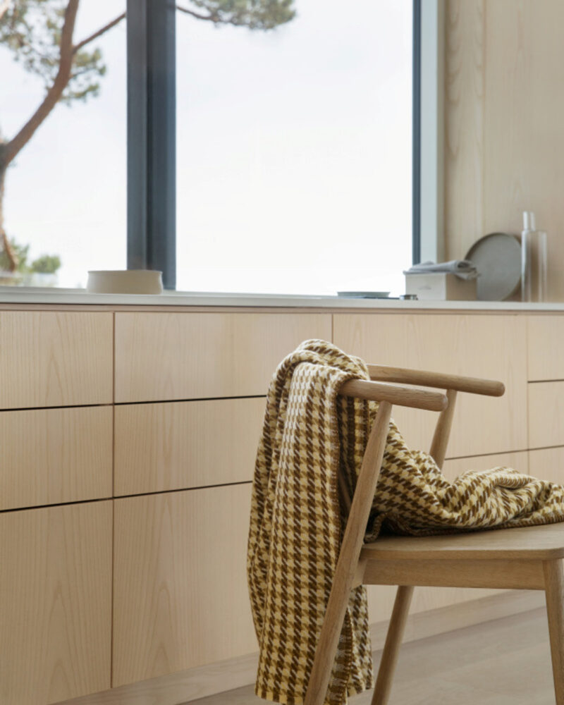 Røros “Mimi” – Wollen Plaid – Pale Lemon