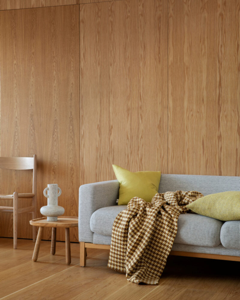 Røros “Mimi” – Wollen Plaid – Pale Lemon
